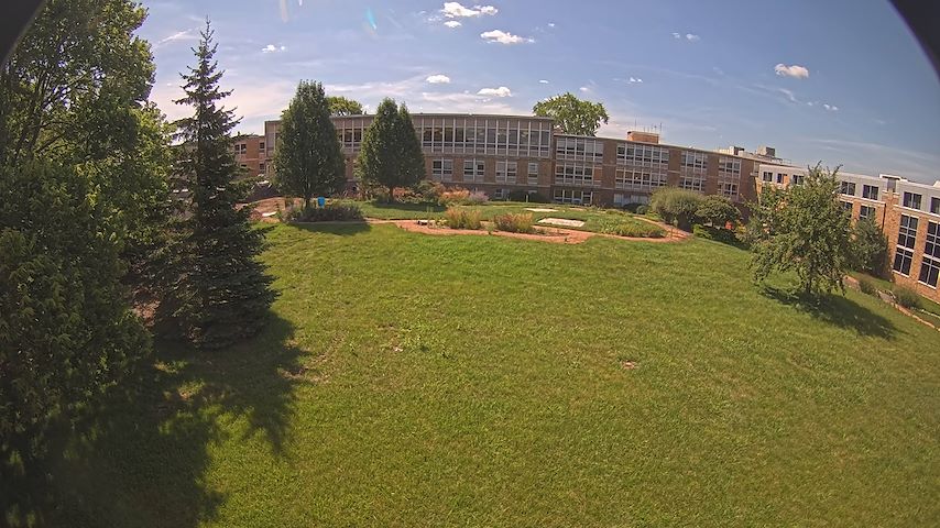 Sianel gamera fyw o CUW School of Nursing Construction Camera yn Concordia University Wisconsin