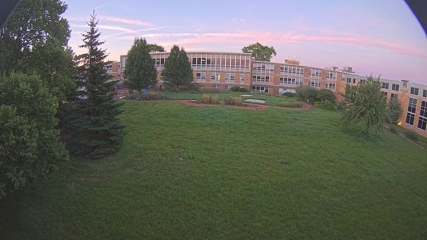 Kanal s kamerom uživo iz CUW School of Nursing Construction Camera u Concordia University Wisconsin