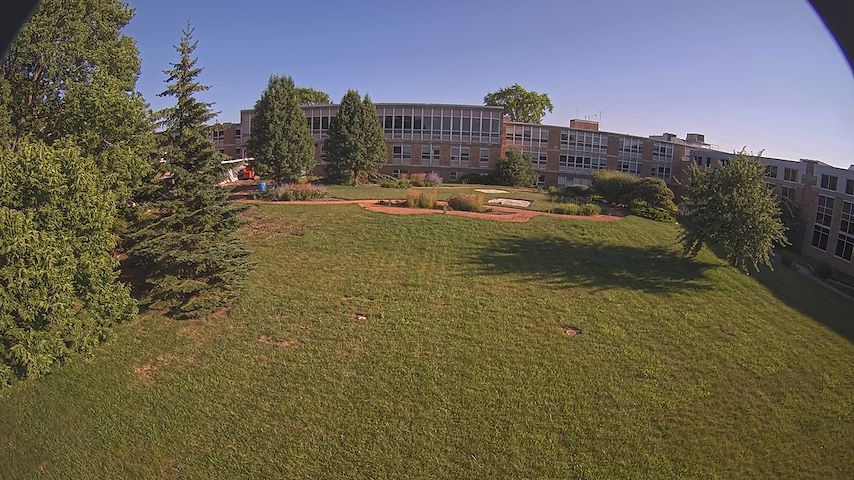 Живая трансляция камеры из CUW School of Nursing Construction Camera в Concordia University Wisconsin