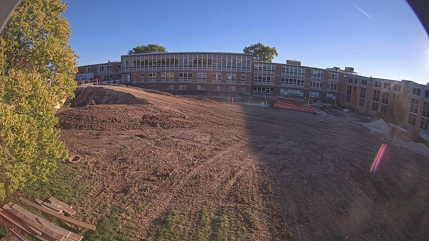 CUW School of Nursing Construction Camera からのライブカメラチャンネル（Concordia University Wisconsin）
