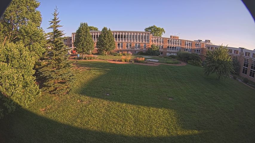 Live camera feed from CUW School of Nursing Construction Camera in Concordia University Wisconsin