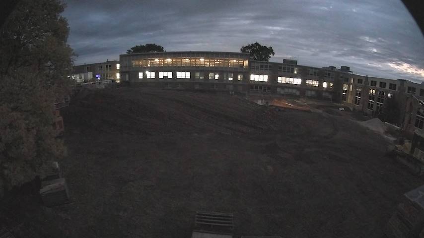 Concordia University Wisconsin में CUW School of Nursing Construction Camera से लाइव कैमरा चैनल