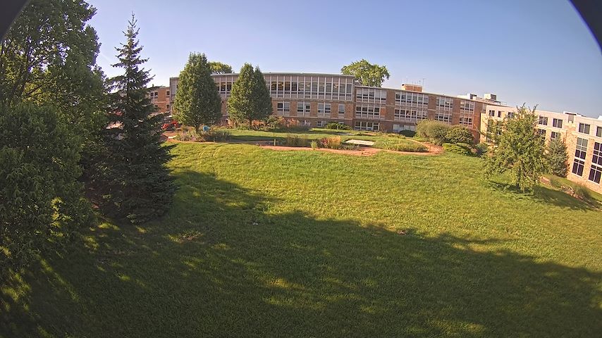 Live camera feed from CUW School of Nursing Construction Camera in Concordia University Wisconsin