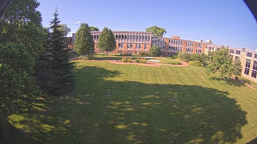 Live camera feed from CUW School of Nursing Construction Camera in Concordia University Wisconsin