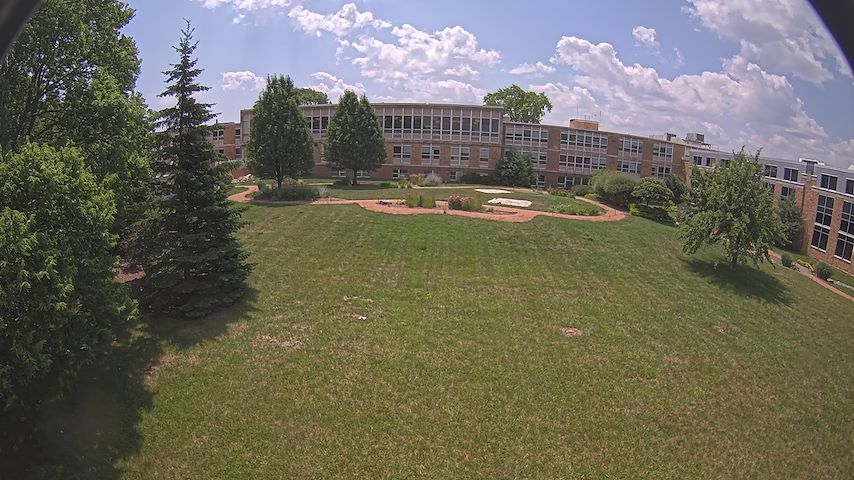 Live camera feed from CUW School of Nursing Construction Camera in Concordia University Wisconsin