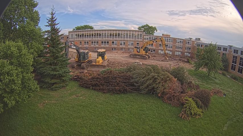 Live camera feed from CUW School of Nursing Construction Camera in Concordia University Wisconsin