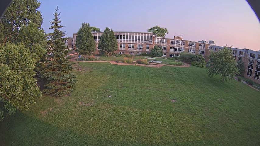 Live camera feed from CUW School of Nursing Construction Camera in Concordia University Wisconsin