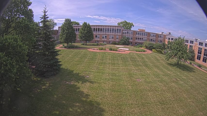 Live camera feed from CUW School of Nursing Construction Camera in Concordia University Wisconsin