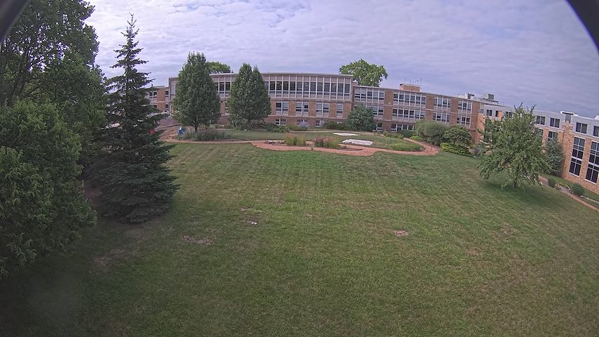 Live camera feed from CUW School of Nursing Construction Camera in Concordia University Wisconsin