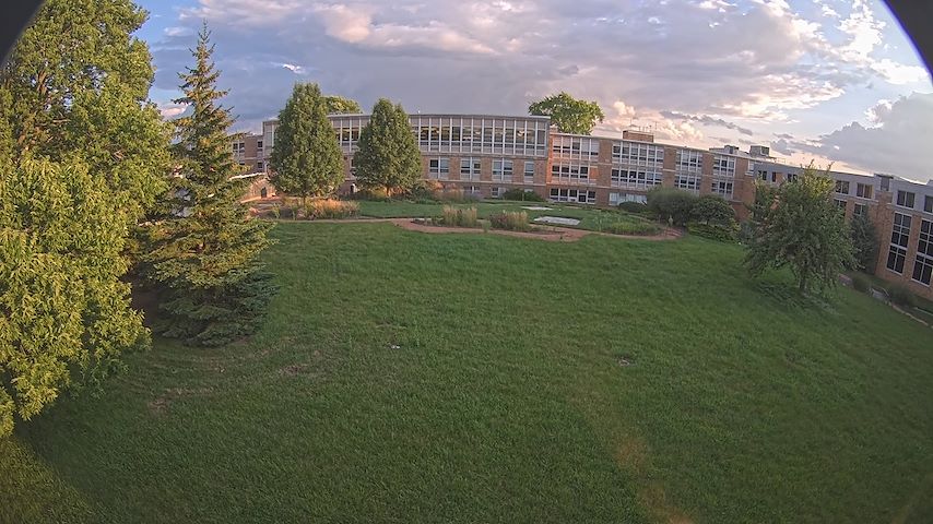 Live camera feed from CUW School of Nursing Construction Camera in Concordia University Wisconsin