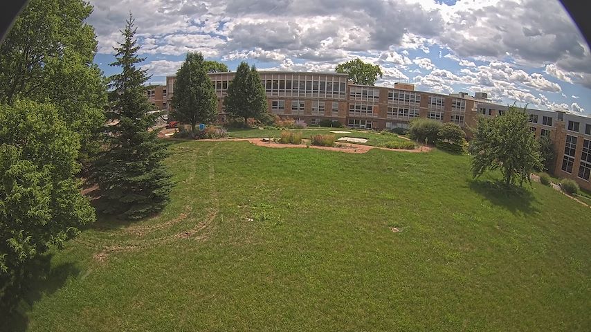 Live camera feed from CUW School of Nursing Construction Camera in Concordia University Wisconsin