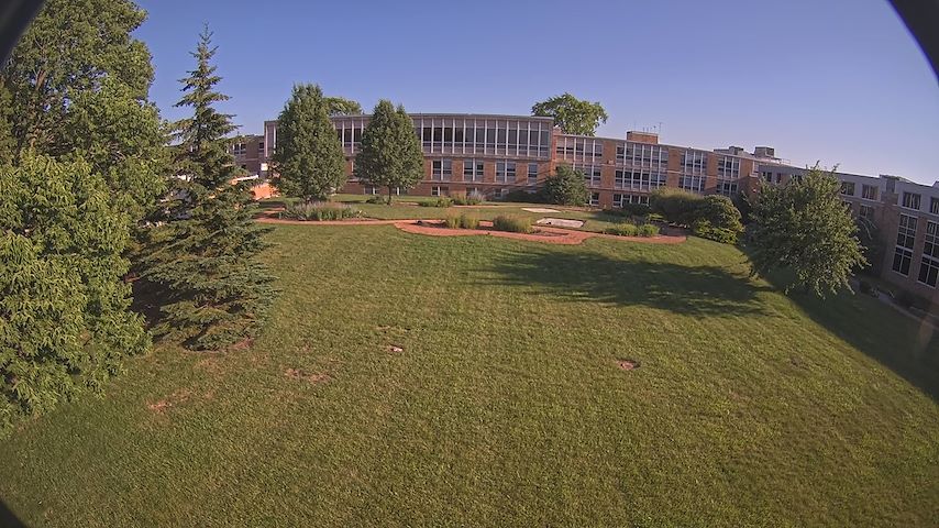 来自 Concordia University Wisconsin 的 CUW School of Nursing Construction Camera 实时摄像机频道