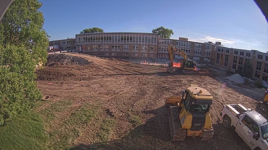 Élő kameracsatorna CUW School of Nursing Construction Camera-ból Concordia University Wisconsin-ben