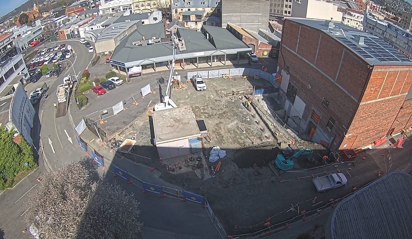 Live camera feed from Earl Arts Centre in Earl St, Launceston