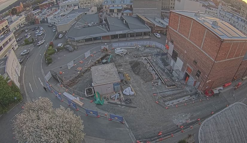 Live camera feed from Earl Arts Centre in Earl St, Launceston