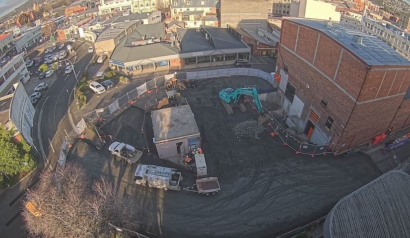 Live camera feed from Earl Arts Centre in Earl St, Launceston