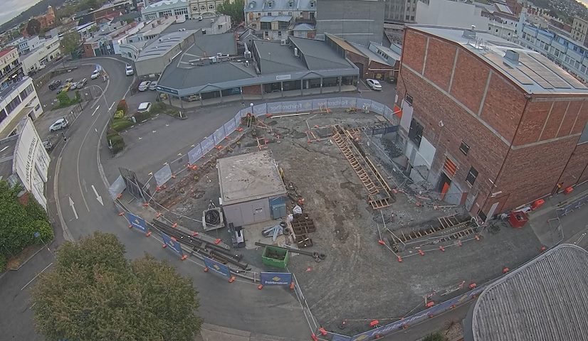 Live camera feed from Earl Arts Centre in Earl St, Launceston