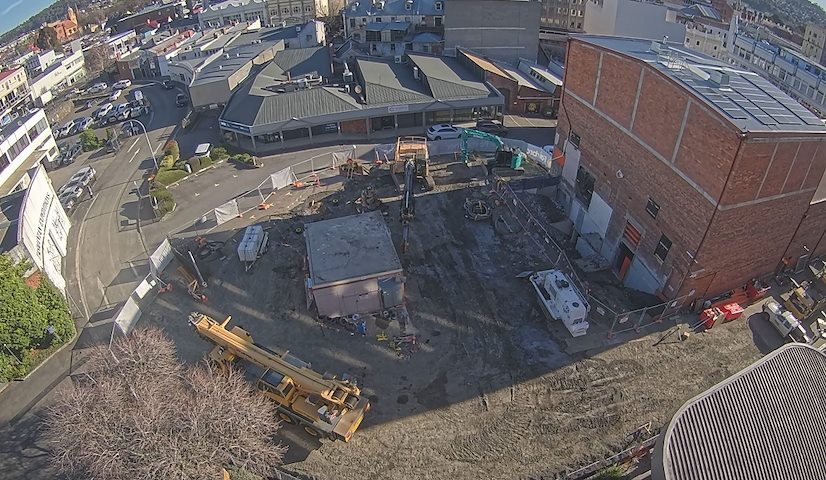 Live camera feed from Earl Arts Centre in Earl St, Launceston
