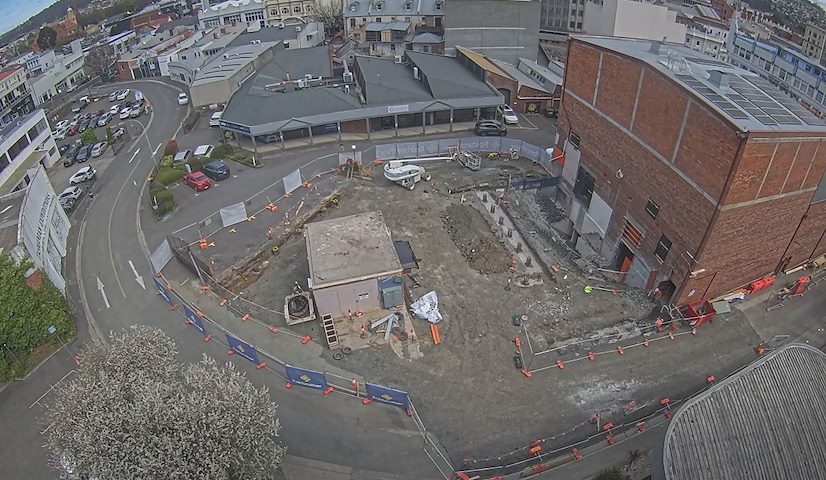 Live camera feed from Earl Arts Centre in Earl St, Launceston