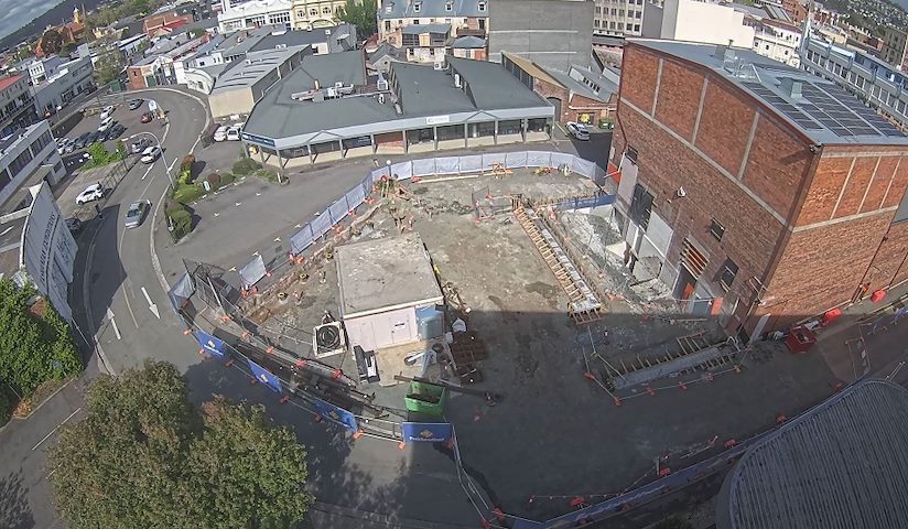 Earl St, Launceston में Earl Arts Centre से लाइव कैमरा चैनल