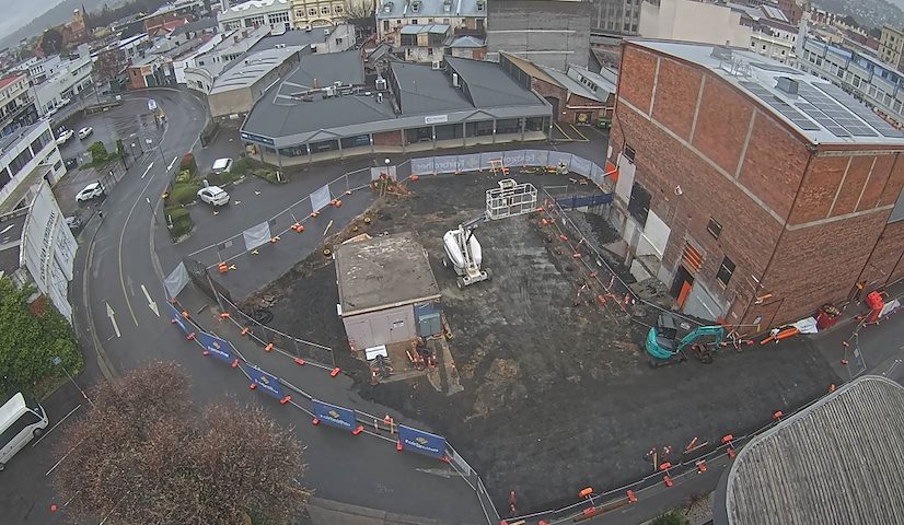 Live camera feed from Earl Arts Centre in Earl St, Launceston