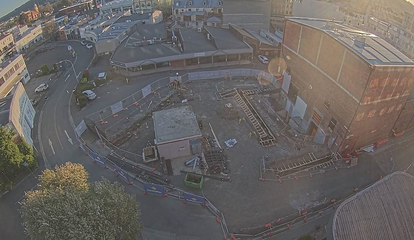 Live camera feed from Earl Arts Centre in Earl St, Launceston