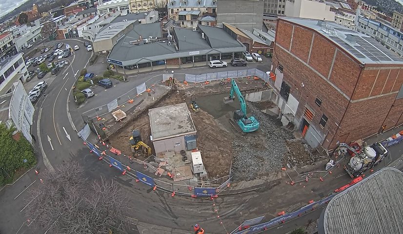 Live camera feed from Earl Arts Centre in Earl St, Launceston