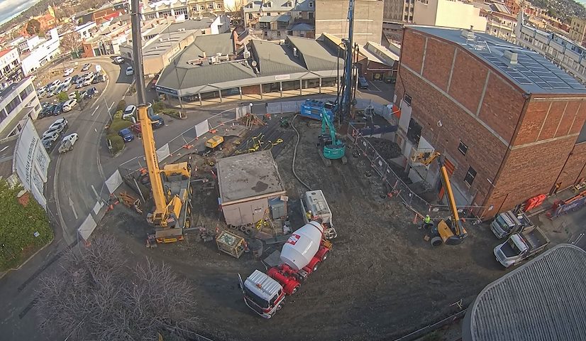 Live camera feed from Earl Arts Centre in Earl St, Launceston