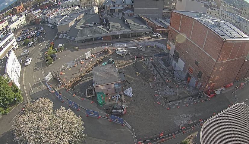 Live camera feed from Earl Arts Centre in Earl St, Launceston