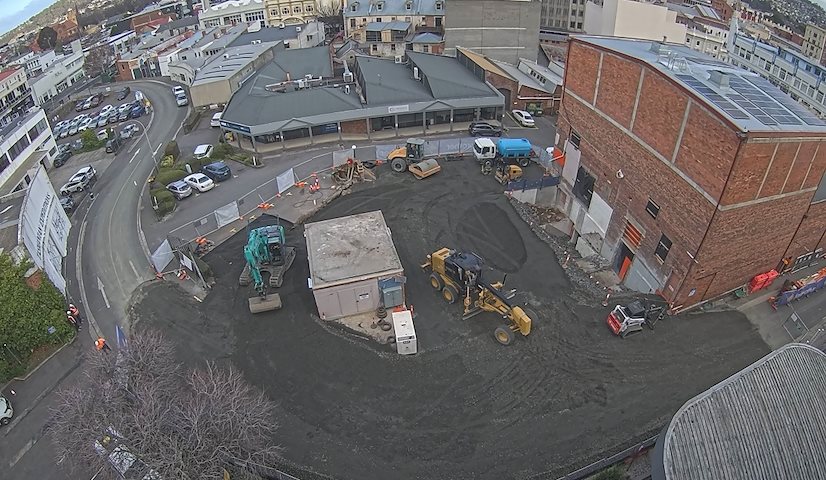 Live camera feed from Earl Arts Centre in Earl St, Launceston