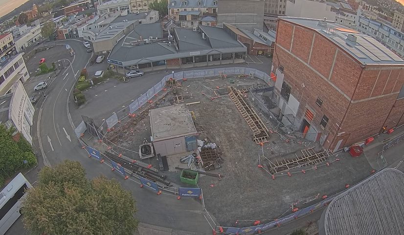Live camera feed from Earl Arts Centre in Earl St, Launceston