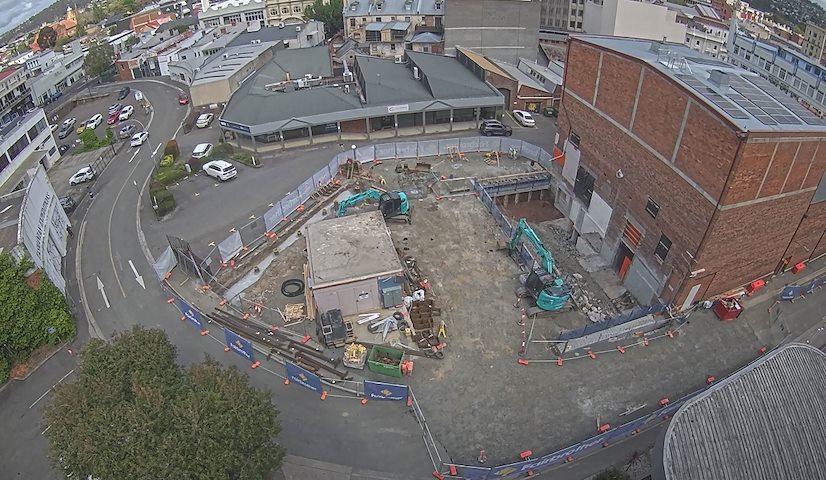Live camera feed from Earl Arts Centre in Earl St, Launceston