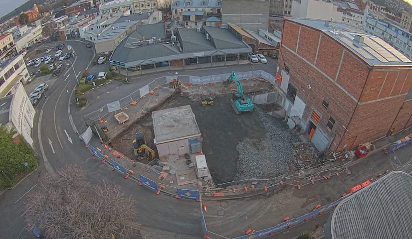 Live camera feed from Earl Arts Centre in Earl St, Launceston