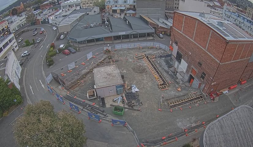 Live camera feed from Earl Arts Centre in Earl St, Launceston
