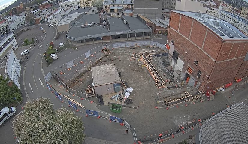 Live camera feed from Earl Arts Centre in Earl St, Launceston