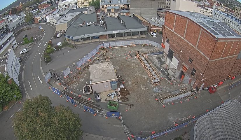 Live camera feed from Earl Arts Centre in Earl St, Launceston