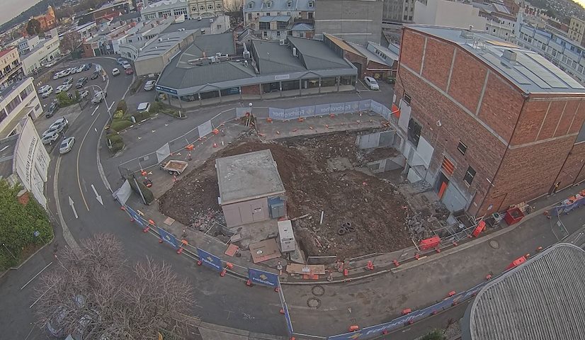 Live camera feed from Earl Arts Centre in Earl St, Launceston