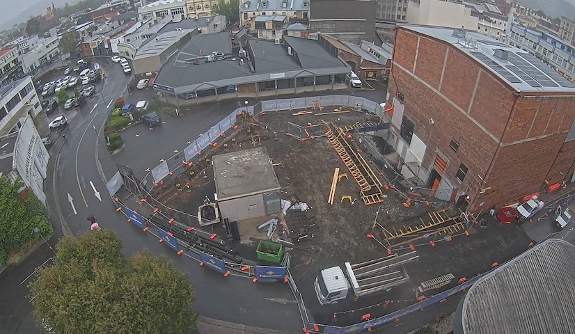 Live camera feed from Earl Arts Centre in Earl St, Launceston