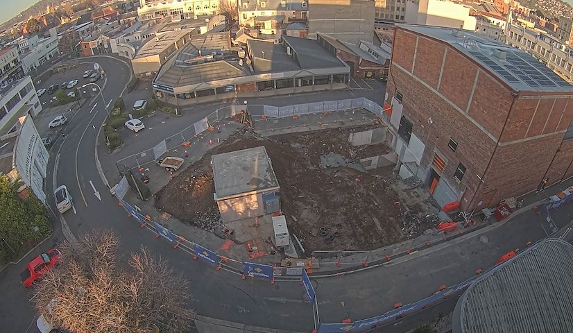 Live camera feed from Earl Arts Centre in Earl St, Launceston