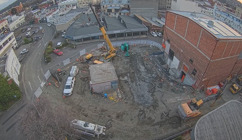 Live camera feed from Earl Arts Centre in Earl St, Launceston