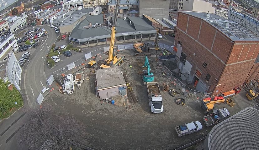 Live camera feed from Earl Arts Centre in Earl St, Launceston