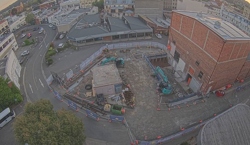 Live camera feed from Earl Arts Centre in Earl St, Launceston