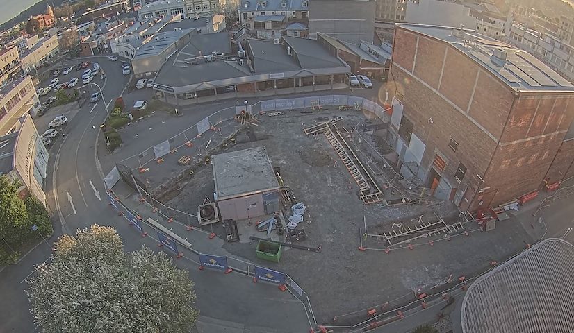 Live camera feed from Earl Arts Centre in Earl St, Launceston