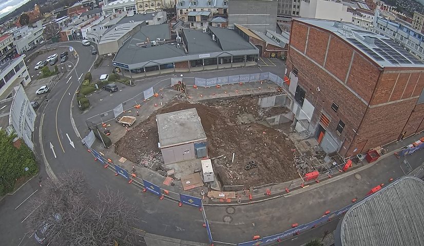 Live camera feed from Earl Arts Centre in Earl St, Launceston