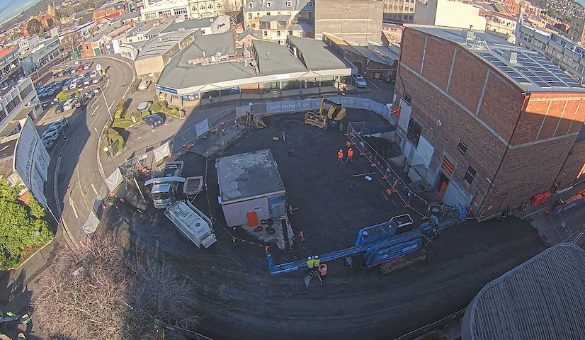 Live camera feed from Earl Arts Centre in Earl St, Launceston