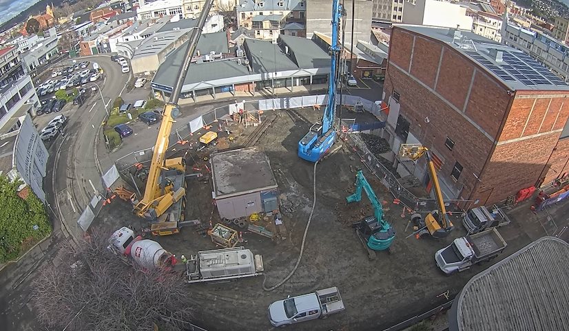 Live camera feed from Earl Arts Centre in Earl St, Launceston