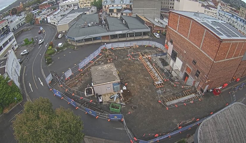 Live camera feed from Earl Arts Centre in Earl St, Launceston