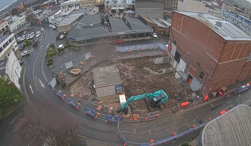 Live camera feed from Earl Arts Centre in Earl St, Launceston