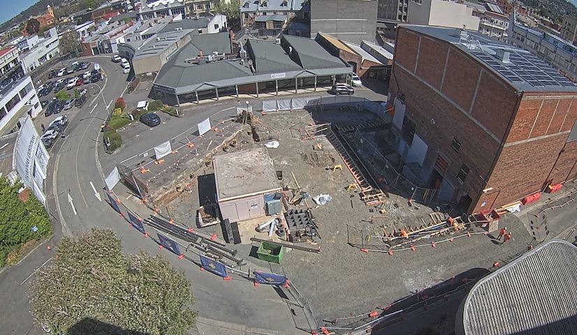 Live camera feed from Earl Arts Centre in Earl St, Launceston