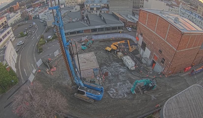 Live camera feed from Earl Arts Centre in Earl St, Launceston